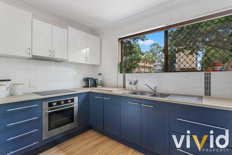 Photo - 1/63 Macquarie Street, St Lucia QLD 4067 - Image 2