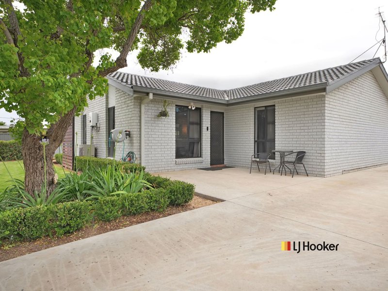 Photo - 163 Murgah Street, Narromine NSW 2821 - Image 3