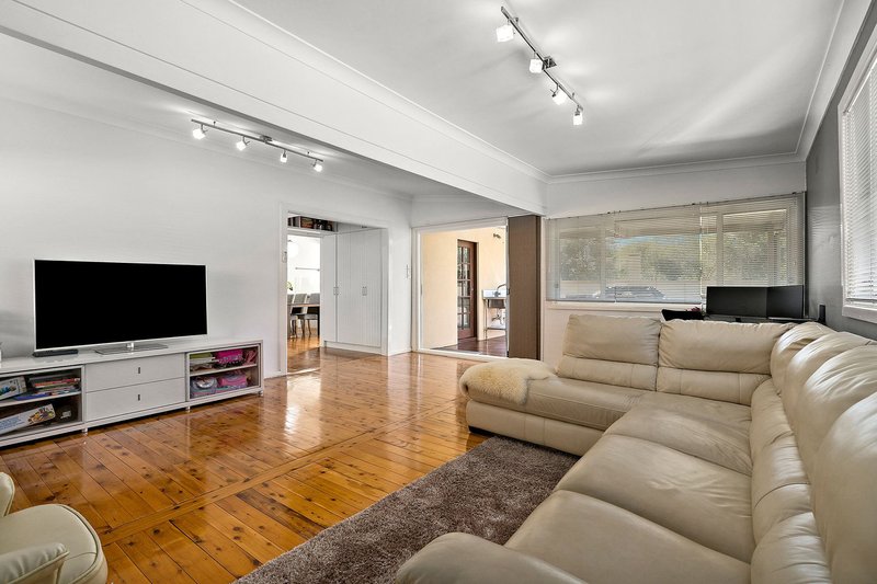 Photo - 163 Napoleon Street, Sans Souci NSW 2219 - Image 2