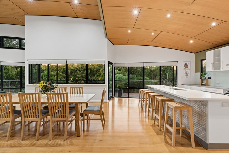 Photo - 163 Orange Valley Road, Kalamunda WA 6076 - Image 8