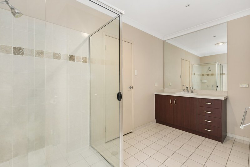 Photo - 163 Petersen Street, Wynnum QLD 4178 - Image 5