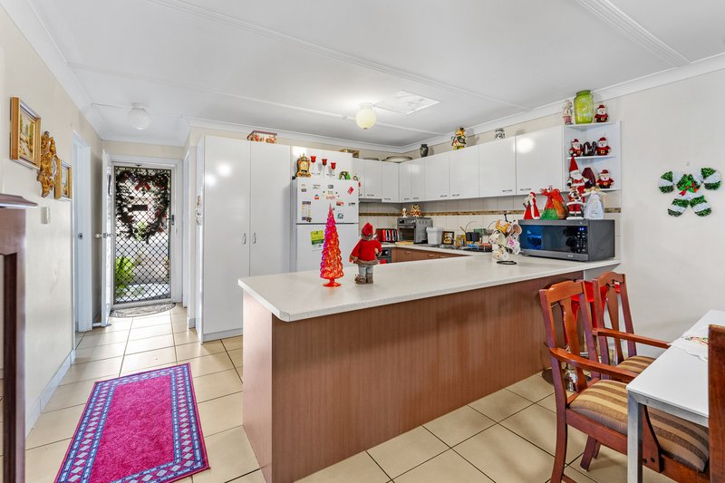 Photo - 16/3 Spalding Crescent, Goodna QLD 4300 - Image 6