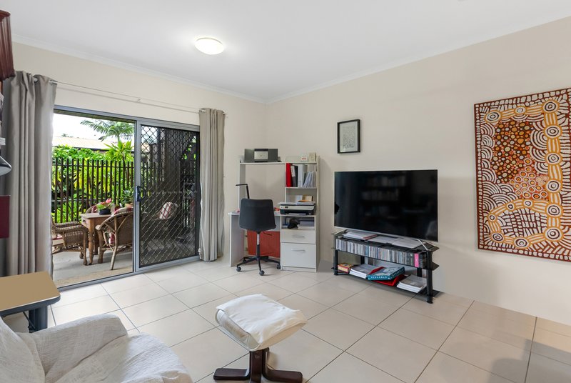 Photo - 1/63 Woodward Street, Edge Hill QLD 4870 - Image 4