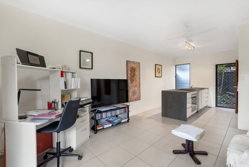 Photo - 1/63 Woodward Street, Edge Hill QLD 4870 - Image 5