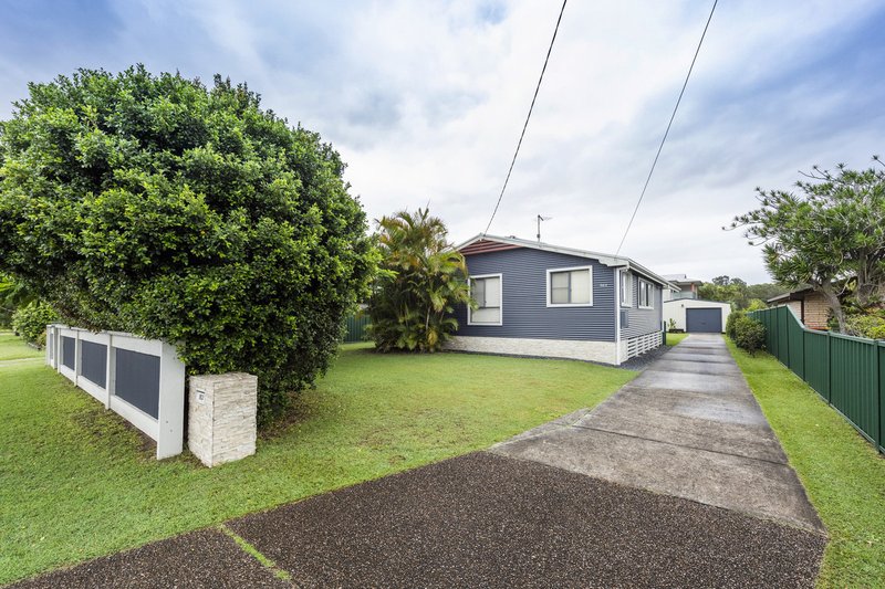 Photo - 163 Yamba Road, Yamba NSW 2464 - Image 3