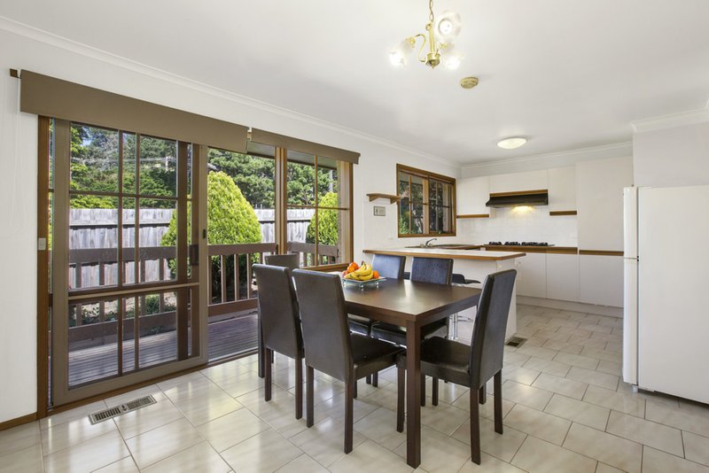 Photo - 16/30-34 Old Warrandyte Road, Donvale VIC 3111 - Image 3