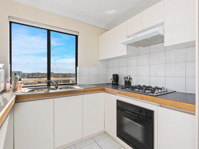 Photo - 16/30 Bronte Street, East Perth WA 6004 - Image 4