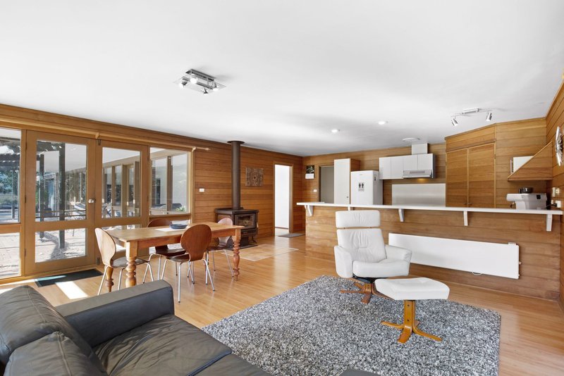 Photo - 1630 Inverloch-Venus Bay Road, Tarwin Lower VIC 3956 - Image 9