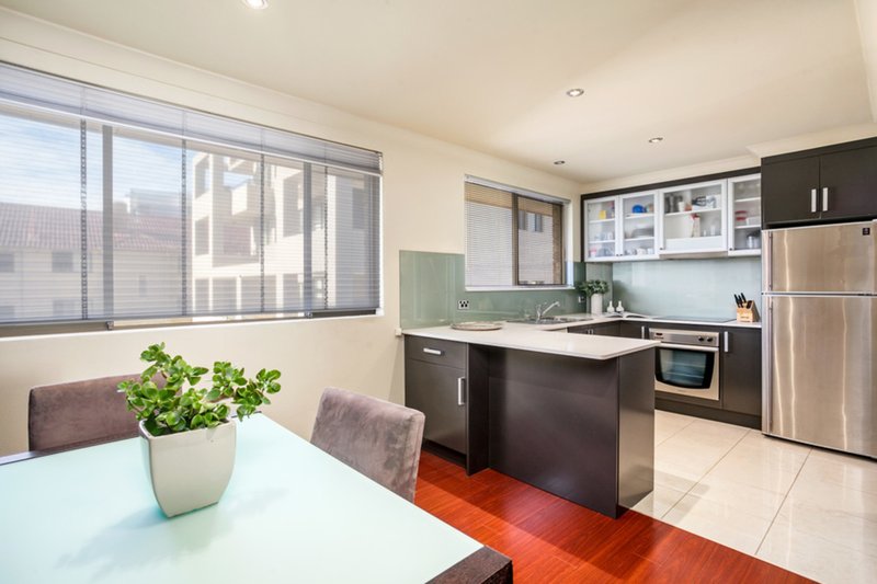 Photo - 16/30 Market Street, Wollongong NSW 2500 - Image 3