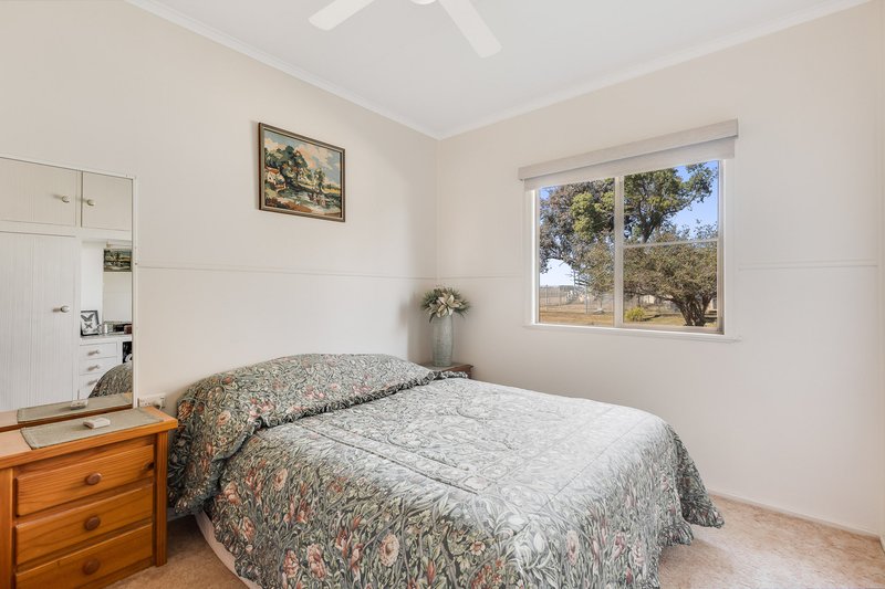 Photo - 16316 New England Highway, Clifton QLD 4361 - Image 13