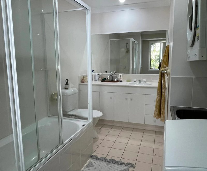 Photo - 16/32 Second Avenue, Broadbeach QLD 4218 - Image 6