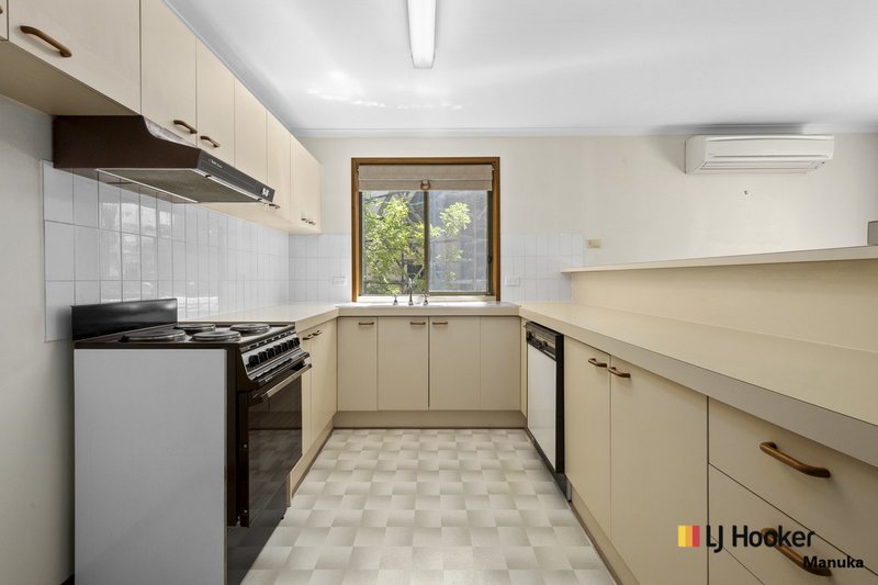 Photo - 16/33 Dawes Street, Kingston ACT 2604 - Image 3