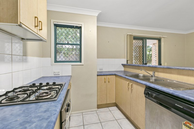 Photo - 16/33 Mornington Crescent, Morningside QLD 4170 - Image 3