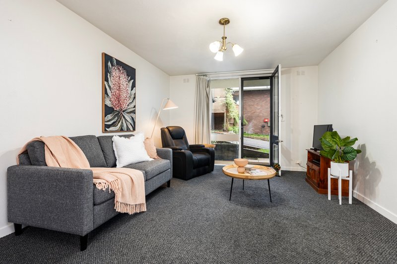Photo - 1/634 Loma Place, Albury NSW 2640 - Image 2