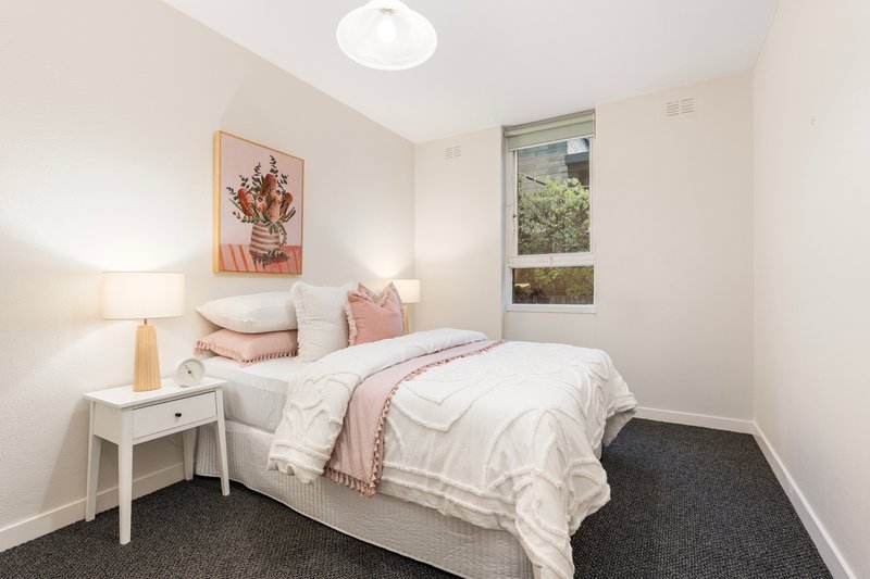 Photo - 1/634 Loma Place, Albury NSW 2640 - Image 8