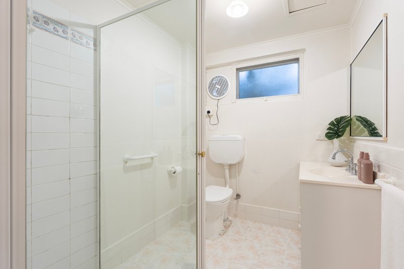 Photo - 1/634 Loma Place, Albury NSW 2640 - Image 10
