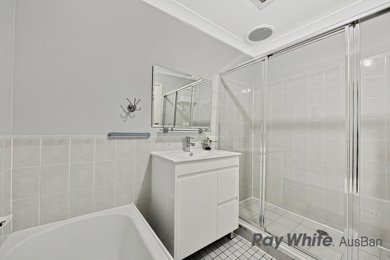 Photo - 16/35 Bougainville Road, Glenfield NSW 2167 - Image 6