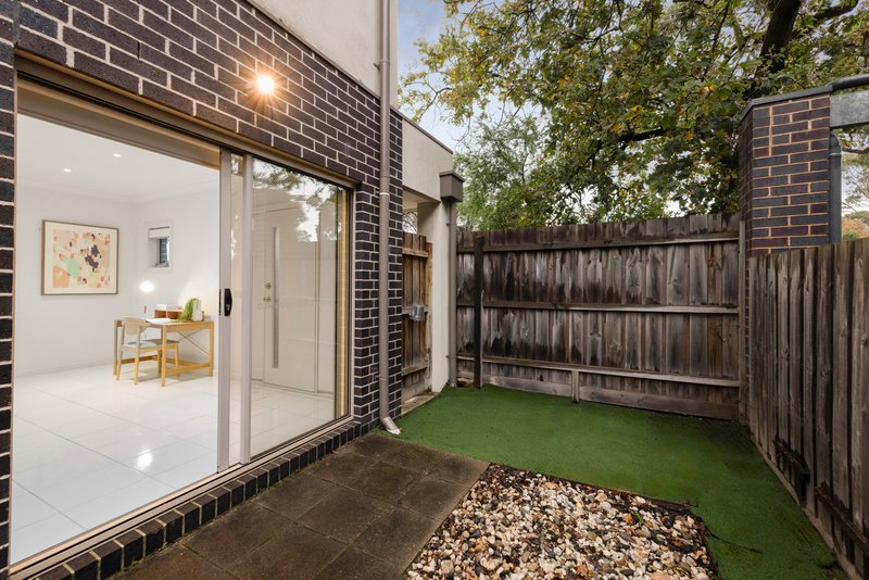 Photo - 1/635 Mountain Highway, Bayswater VIC 3153 - Image 11