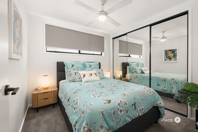 Photo - 16/35 Smith Place, Cannon Hill QLD 4170 - Image 13