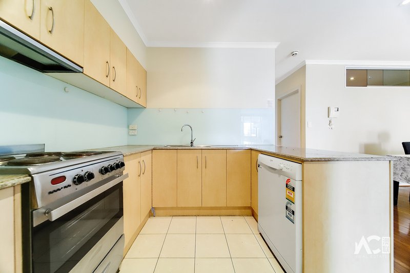 Photo - 163/65 King William Street, Adelaide SA 5000 - Image 3