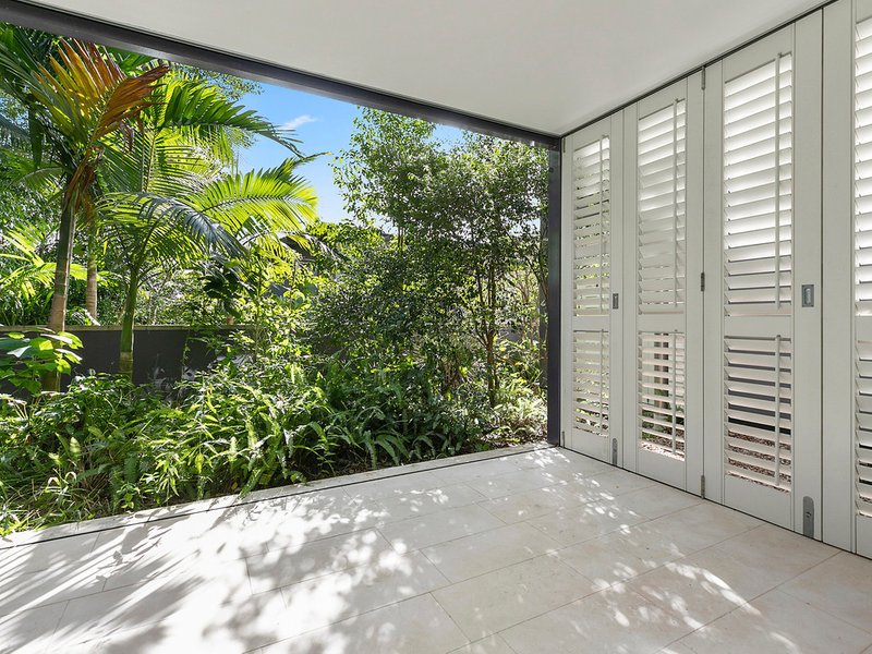 Photo - 16/37 Noosa Drive, Noosa Heads QLD 4567 - Image 12