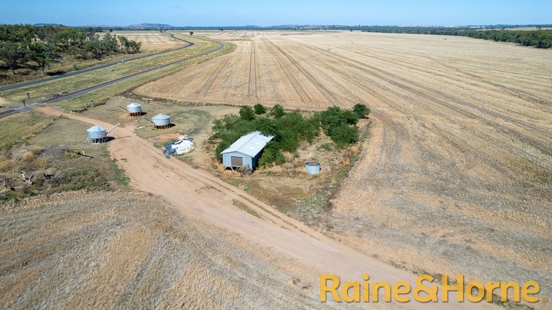 Photo - 1638 & 2012 Piambra Road, Neilrex NSW 2831 - Image 3