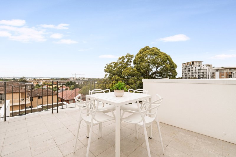 Photo - 16/38-40 Premier Street, Kogarah NSW 2217 - Image 4