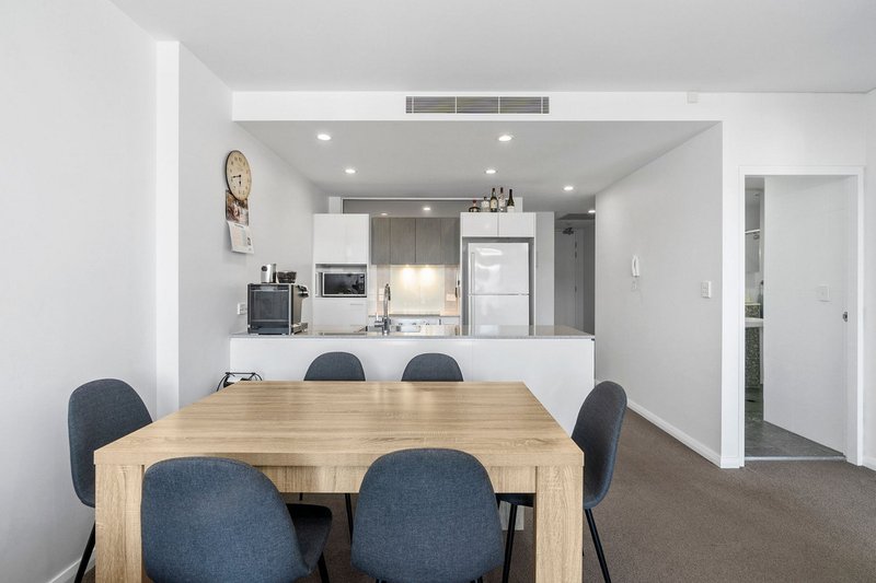 Photo - 16/38 Mort Street, Braddon ACT 2612 - Image 2