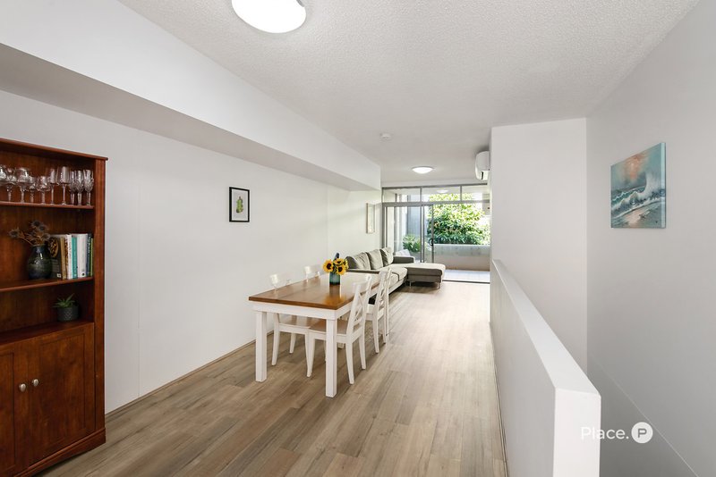 Photo - 16/38 Robertson Street, Fortitude Valley QLD 4006 - Image 3