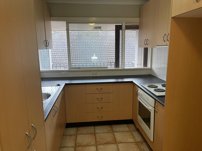 Photo - 16/39 The Avenue, Hurstville NSW 2220 - Image 4