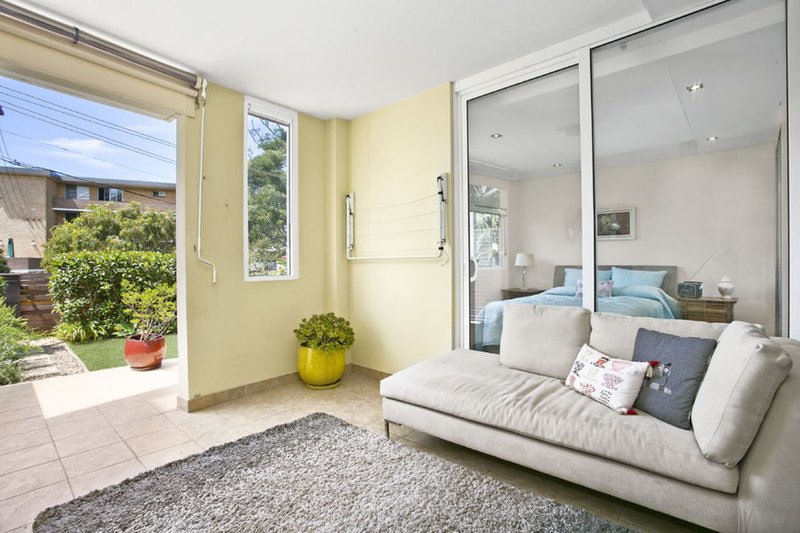 Photo - 16/4-16 Kingsway , Dee Why NSW 2099 - Image 2