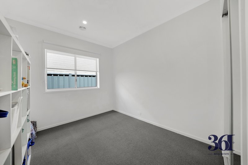 Photo - 164 Altezze Drive, Truganina VIC 3029 - Image 5