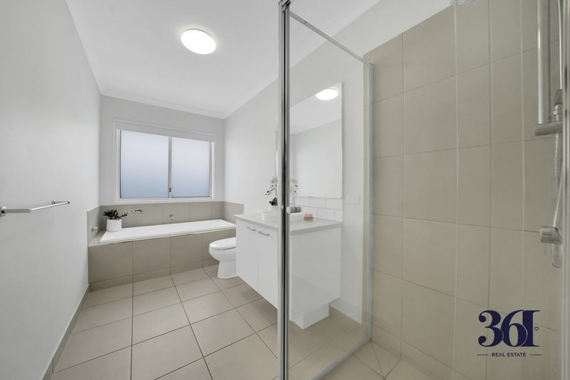 Photo - 164 Altezze Drive, Truganina VIC 3029 - Image 7