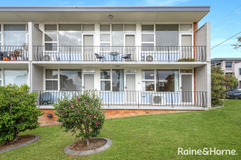 Photo - 1/64 Berry Street, Nowra NSW 2541 - Image 2