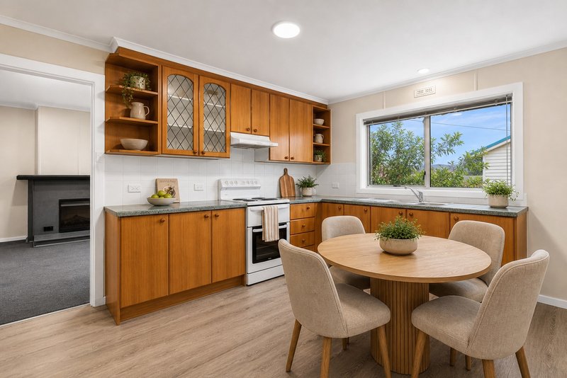 Photo - 1/64 Bligh Street, Warrane TAS 7018 - Image 4
