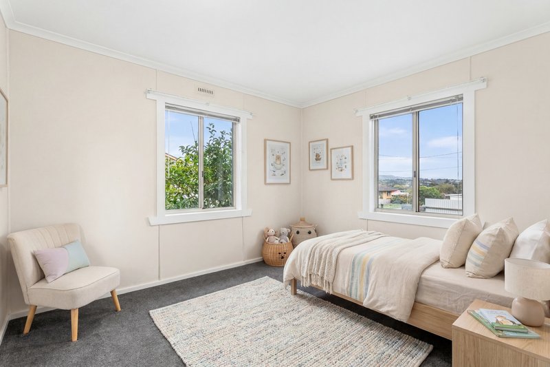 Photo - 1/64 Bligh Street, Warrane TAS 7018 - Image 8