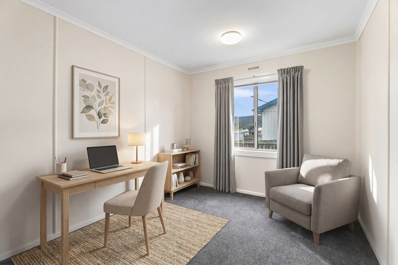 Photo - 1/64 Bligh Street, Warrane TAS 7018 - Image 9
