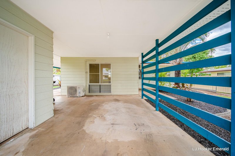 Photo - 164 Borilla Street, Emerald QLD 4720 - Image 5