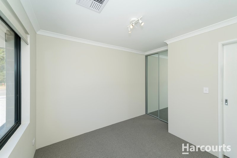 Photo - 164 Camberwarra Drive, Craigie WA 6025 - Image 15