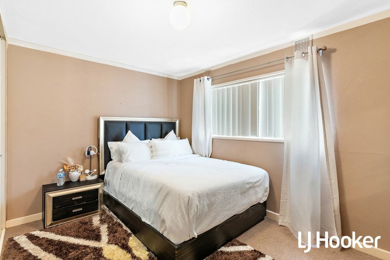 Photo - 16/4 Canham Way, Orelia WA 6167 - Image 3