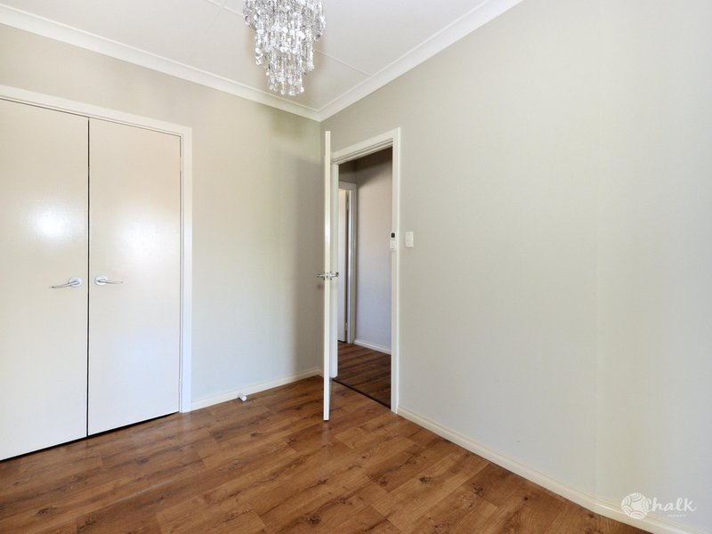 Photo - 164 Fendam Street, Warnbro WA 6169 - Image 13