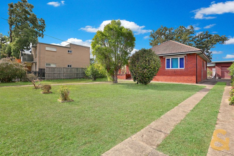 Photo - 164 Glossop Street, St Marys NSW 2760 - Image 3