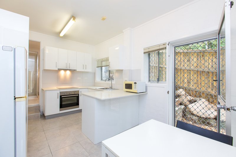 Photo - 164 Highland Tce,,, , St Lucia QLD 4067 - Image 2