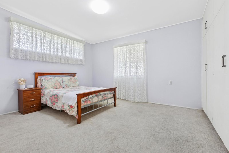 Photo - 164 Housden Street, Frenchville QLD 4701 - Image 4