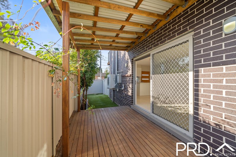 Photo - 1/64 Junction Road, Moorebank NSW 2170 - Image 9