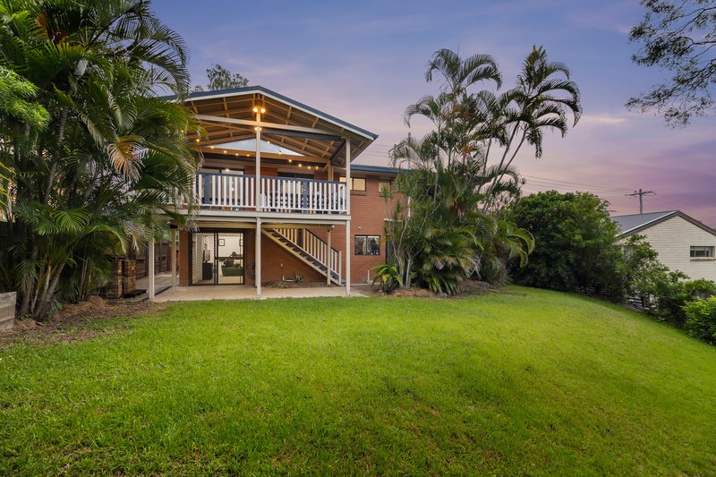 Photo - 164 Patricks Road, Ferny Hills QLD 4055 - Image 2