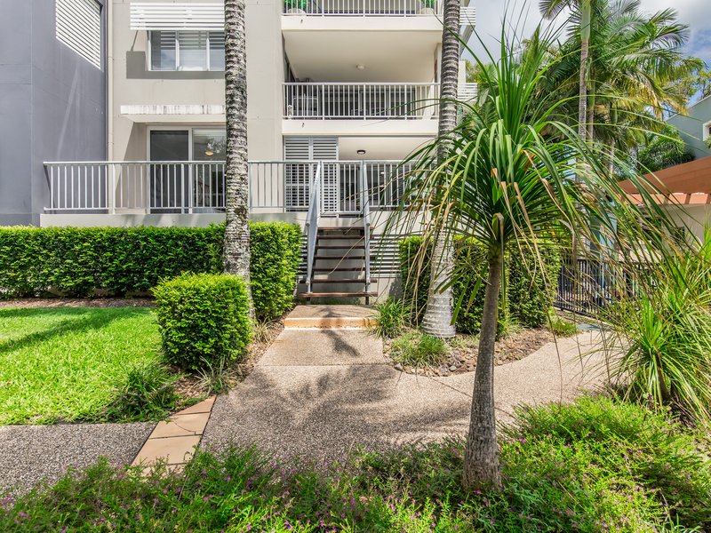 Photo - 1/64 Riverwalk Avenue, Robina QLD 4226 - Image 15