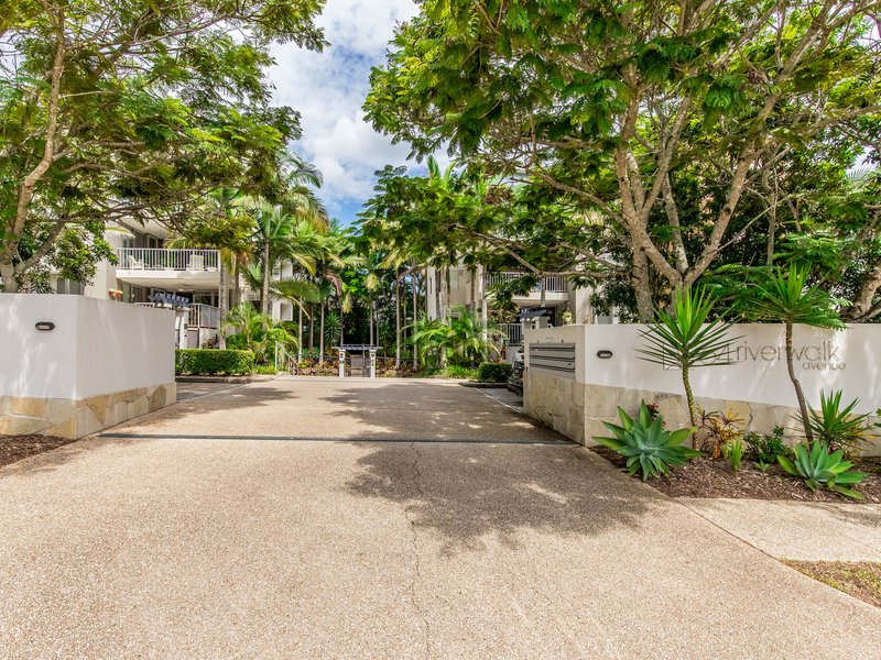 Photo - 1/64 Riverwalk Avenue, Robina QLD 4226 - Image 18