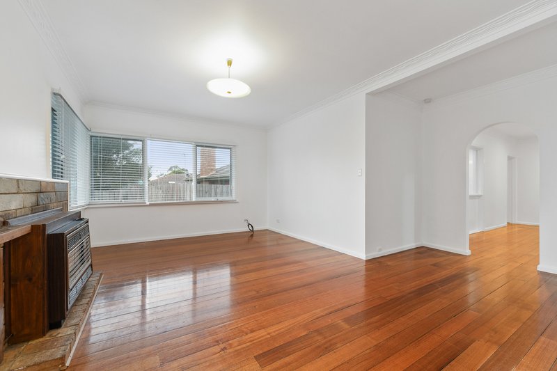 Photo - 1/64 Roberts Street, Frankston VIC 3199 - Image 3