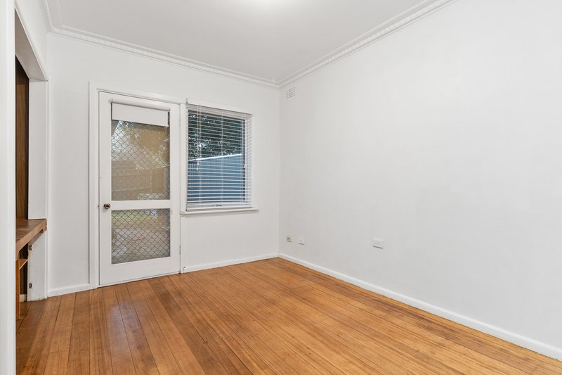 Photo - 1/64 Roberts Street, Frankston VIC 3199 - Image 7